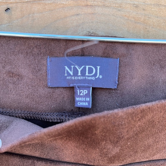 NWT NYDJ Faux suede basic Leggings, chocolates/brown, 12P - Picture 3 of 11